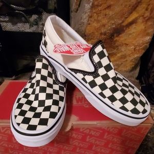 Van's size 6 women's slip on